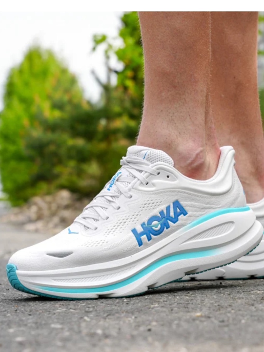 Hoka Bondi 9 Men size 12 White Running Shoes with Blue Accents